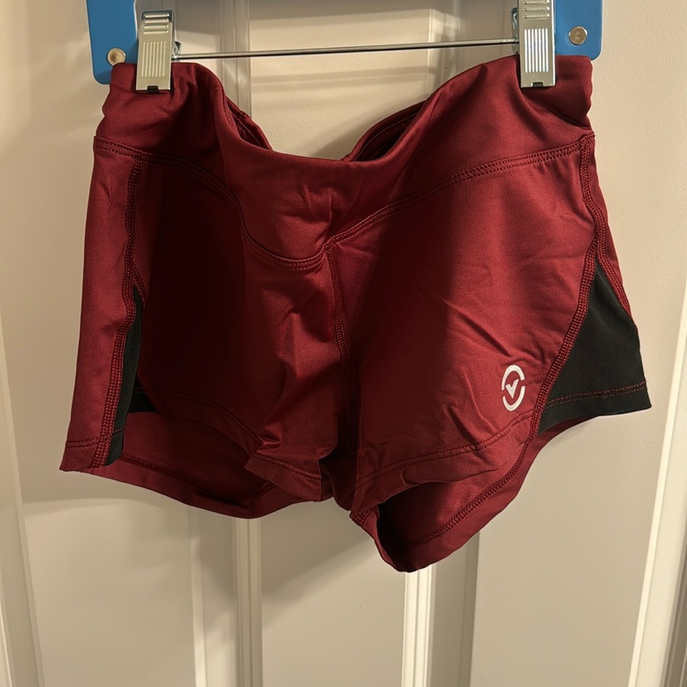 Virus spandex. Size S. Very short inseam.